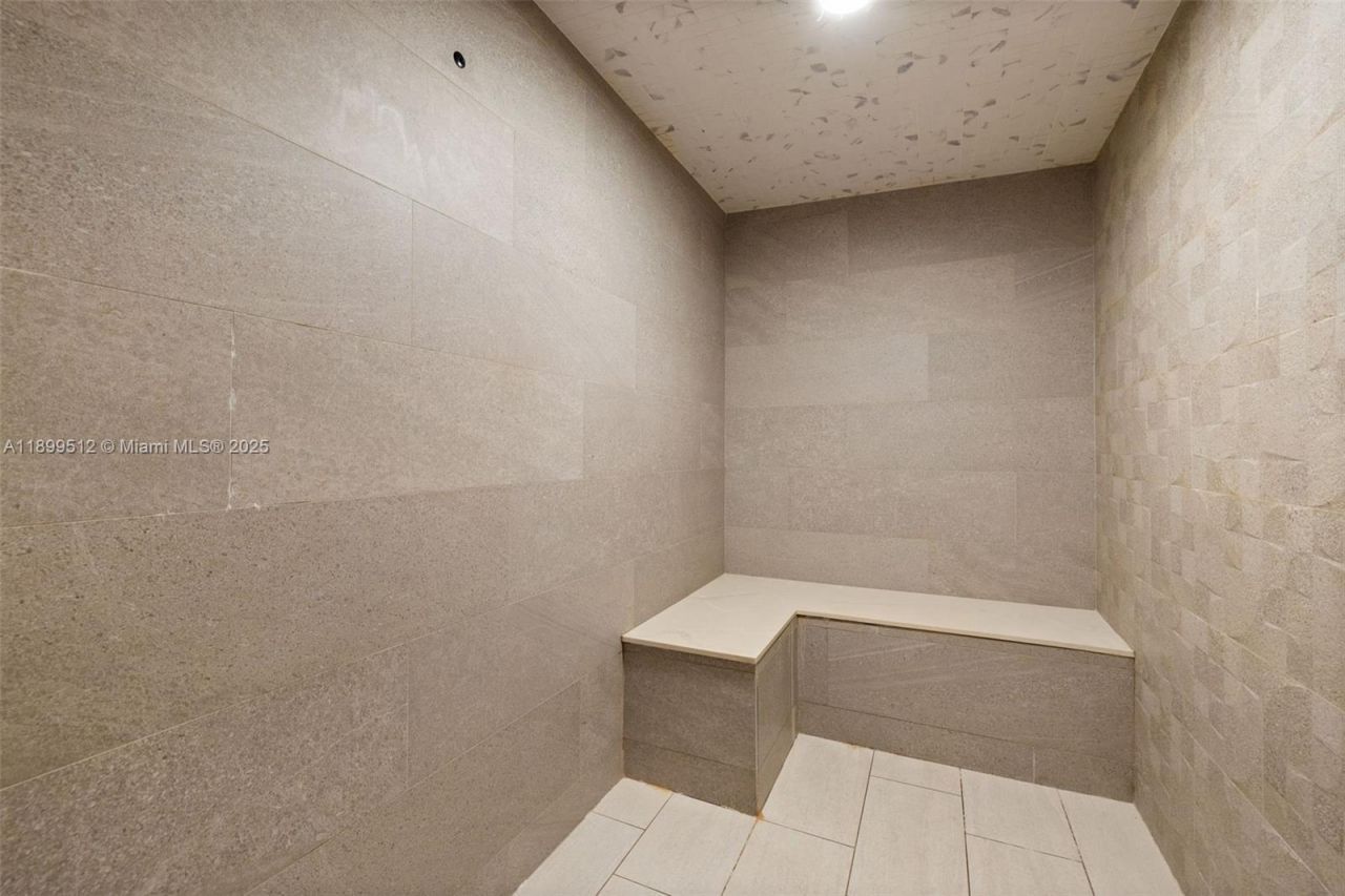 1180 N Federal Hwy, Unit 1102, Fort Lauderdale, FL 33304 Photo