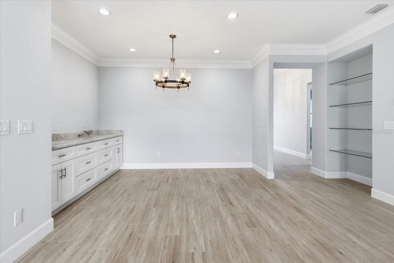 5217 Willow Lake Court, Sarasota, FL 34233 Photo