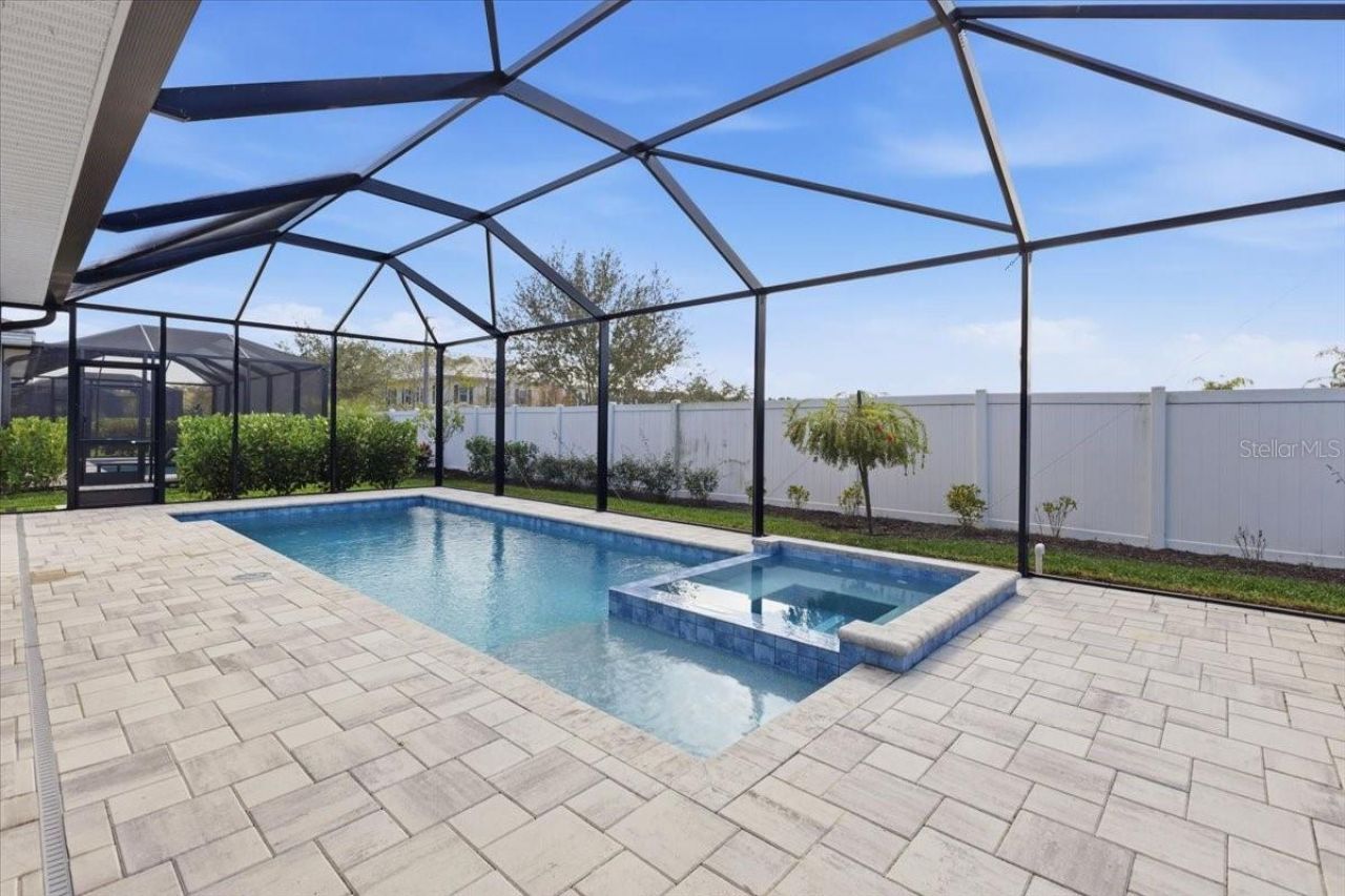 5217 Willow Lake Court, Sarasota, FL 34233 Photo