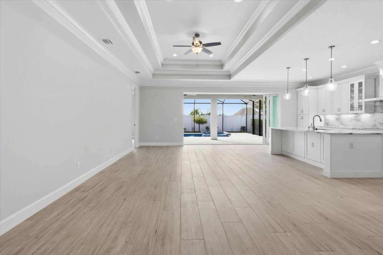 5217 Willow Lake Court, Sarasota, FL 34233 Photo