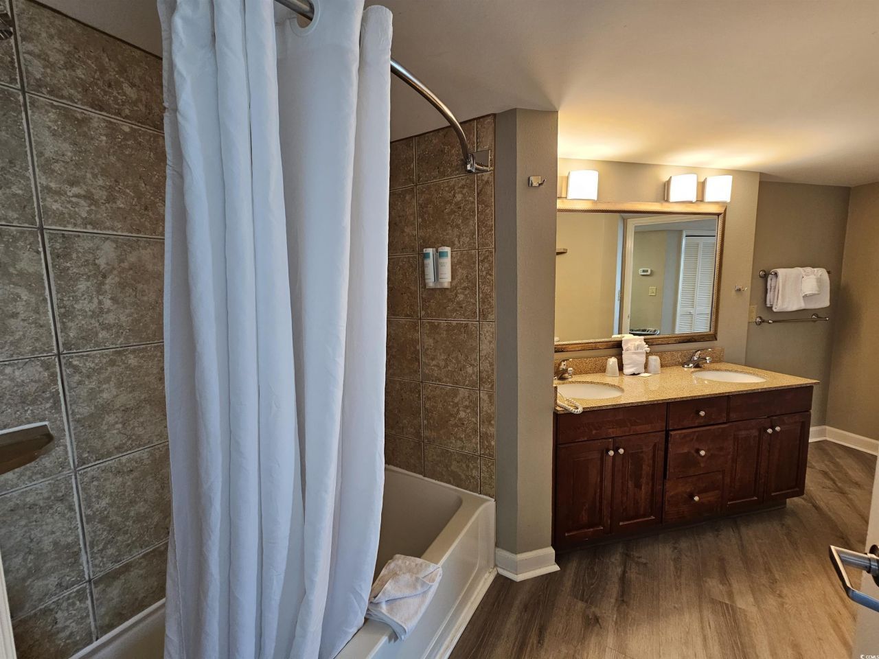 5200 N Ocean Blvd. Photo 8