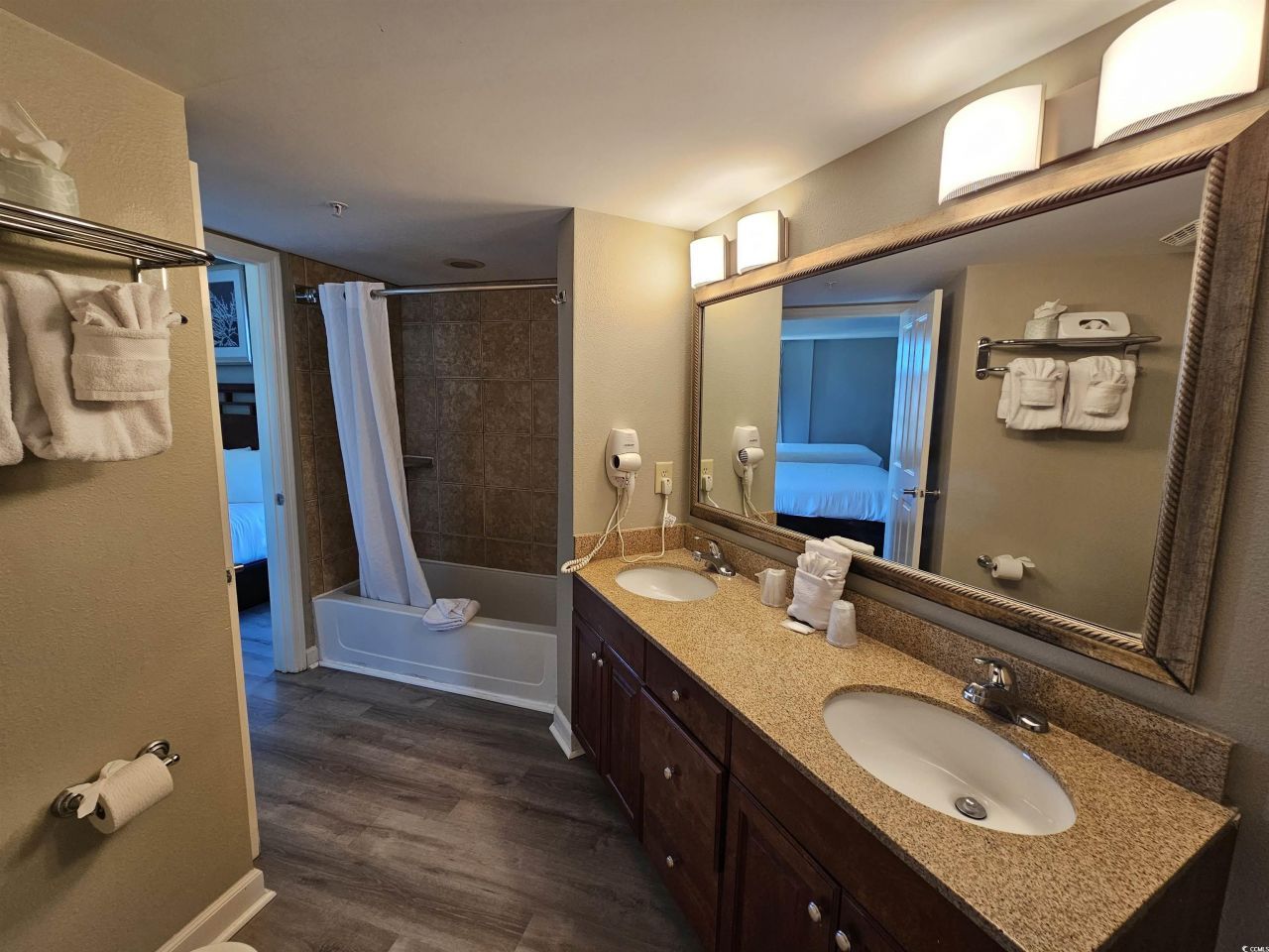 5200 N Ocean Blvd. Photo 9