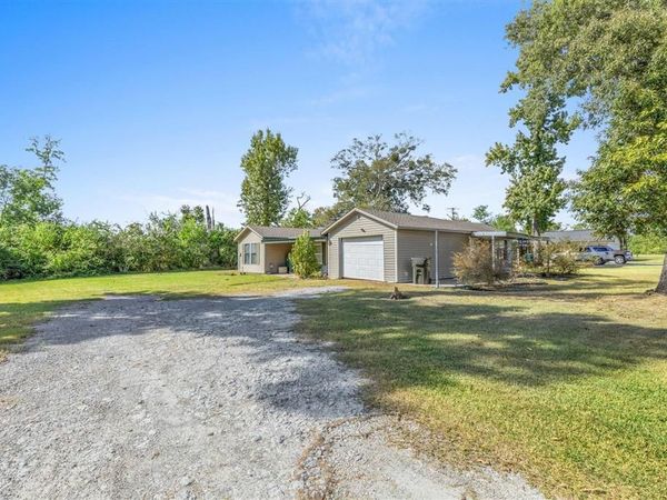 125 Thelma Lane, Lake Charles, LA 70611