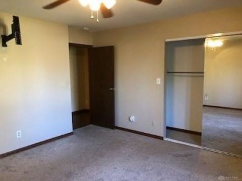 2800 Bellsburg Drive, Dayton, OH 45459 Photo 12