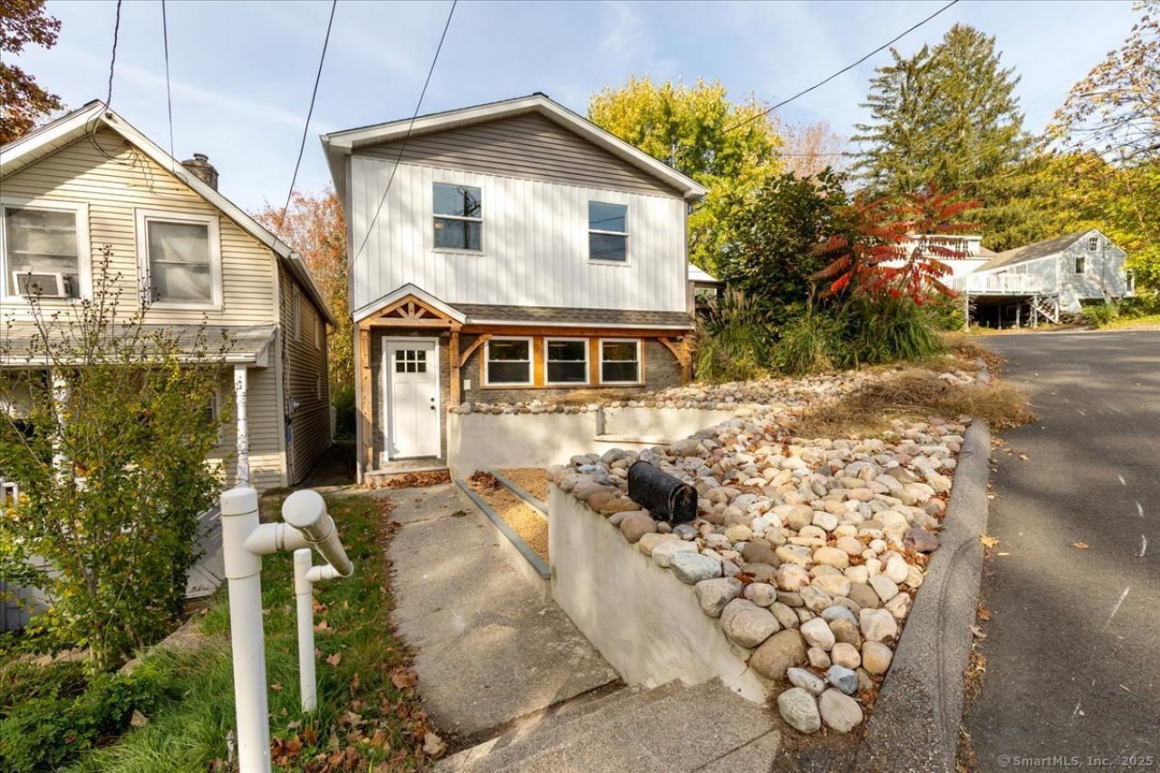 11 Winter, Deep River, CT 06417 Main Photo