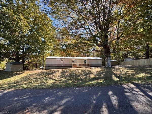 1015 Patterson Farm Road, Pinnacle, NC 27043