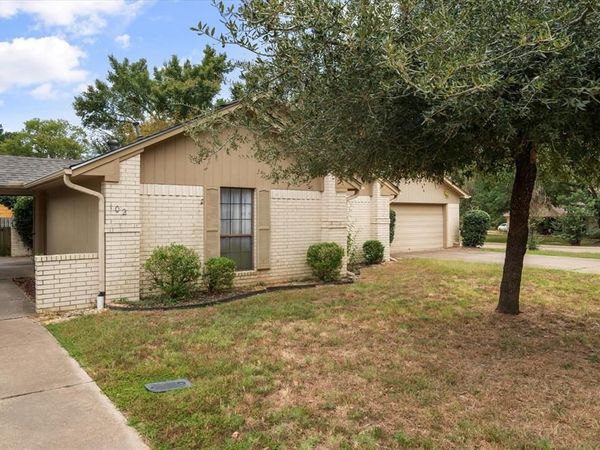102 Gilpin, Fairfield, TX 75840