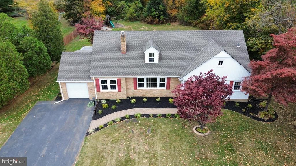 296 Extonville Road, Allentown, NJ 08501 Main Photo