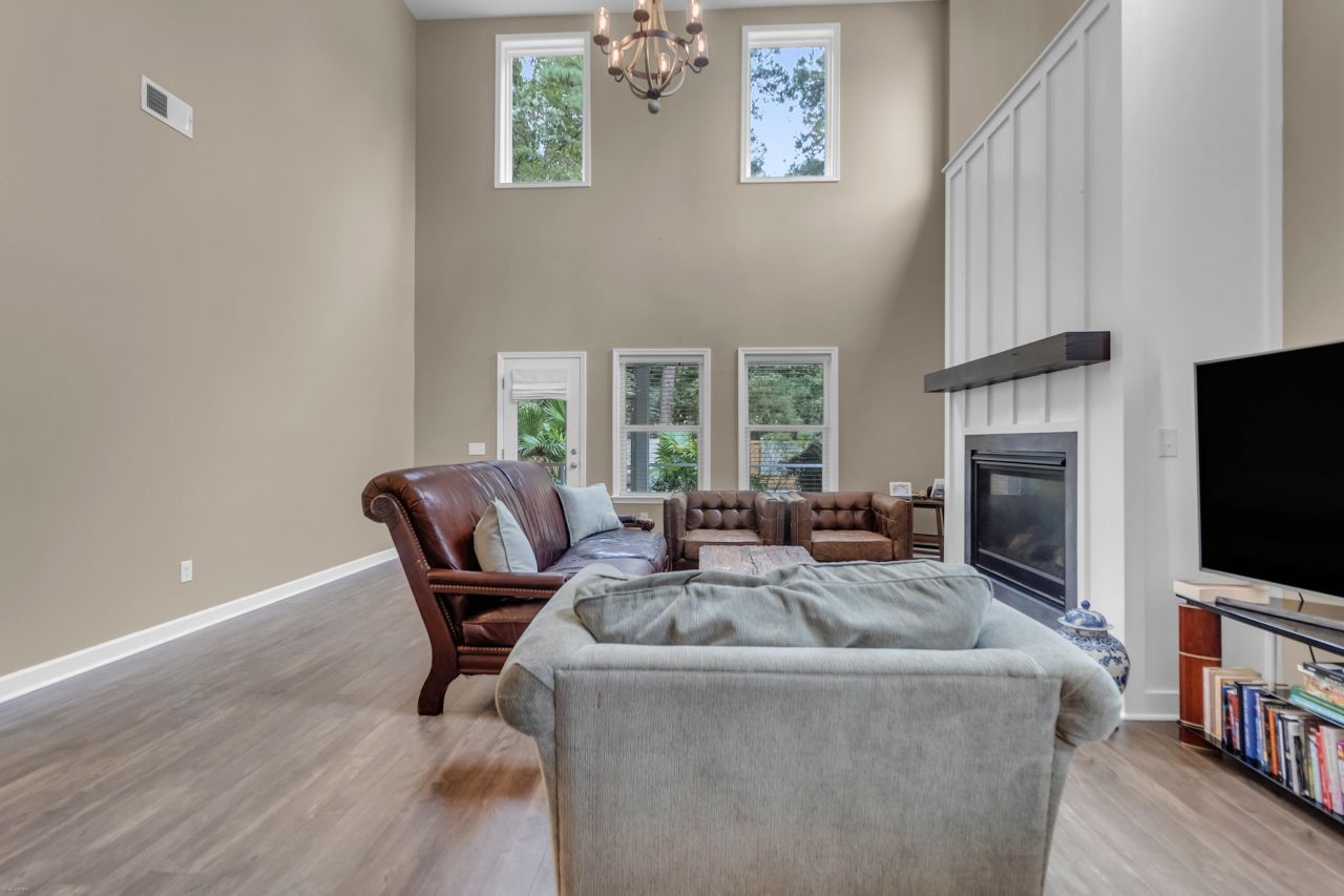 1229 Lois Allen Road Photo 11