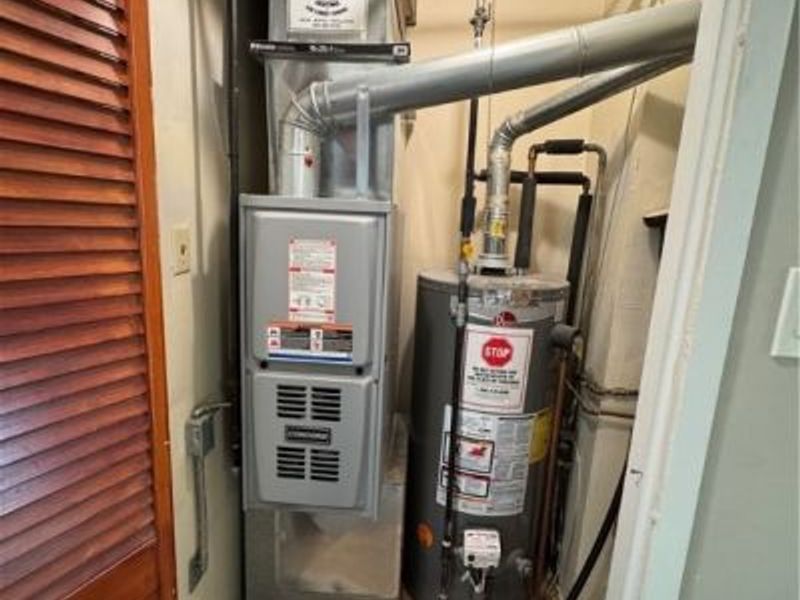 324 E 235th Street, Euclid, OH 44123 Photo 10