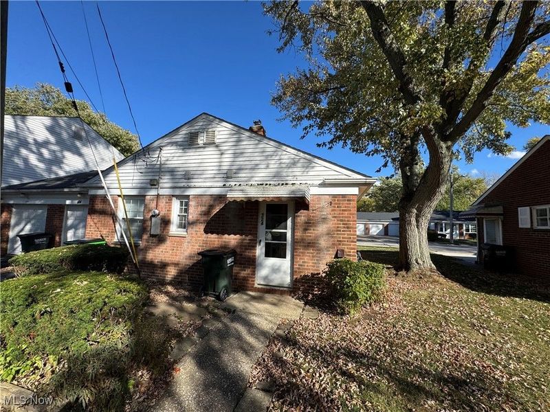 324 E 235th Street, Euclid, OH 44123 Photo 12