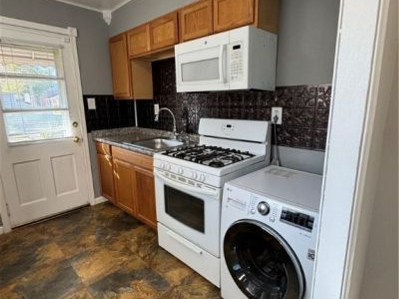 324 E 235th Street, Euclid, OH 44123 Photo 17