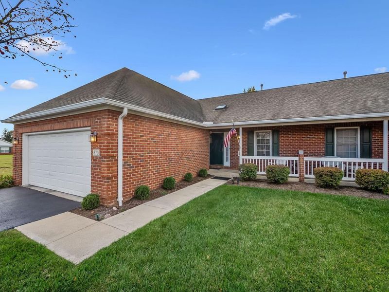 370 Little Creek Drive, Delaware, OH 43015 Photo 1