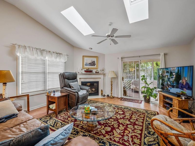 370 Little Creek Drive, Delaware, OH 43015 Photo 10