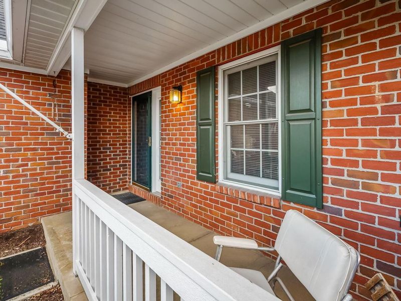 370 Little Creek Drive, Delaware, OH 43015 Photo 4