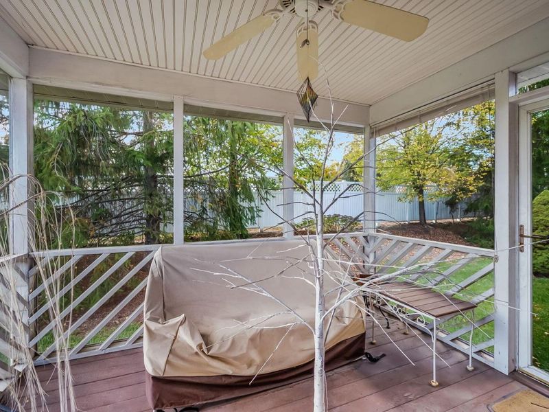 370 Little Creek Drive, Delaware, OH 43015 Photo 7