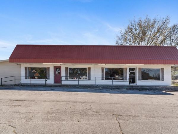 1693 Nashville Hwy, Lewisburg, TN 37091