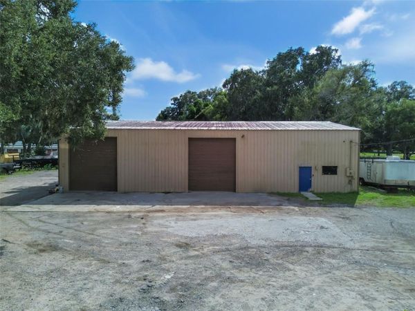 1049 E MYERS BOULEVARD, MASCOTTE, FL 34753