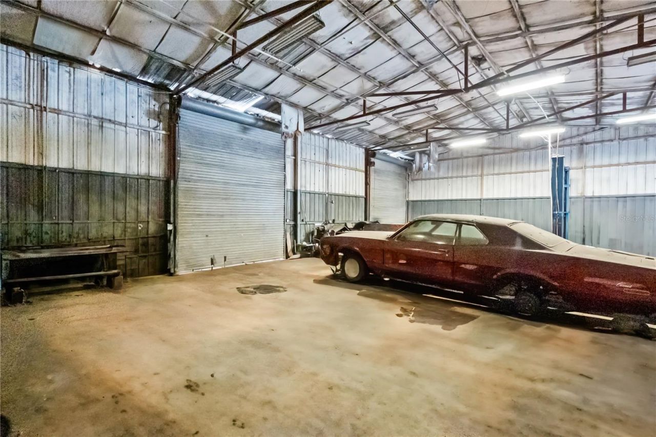 1049 E Myers Boulevard, Mascotte, FL 34753 Photo