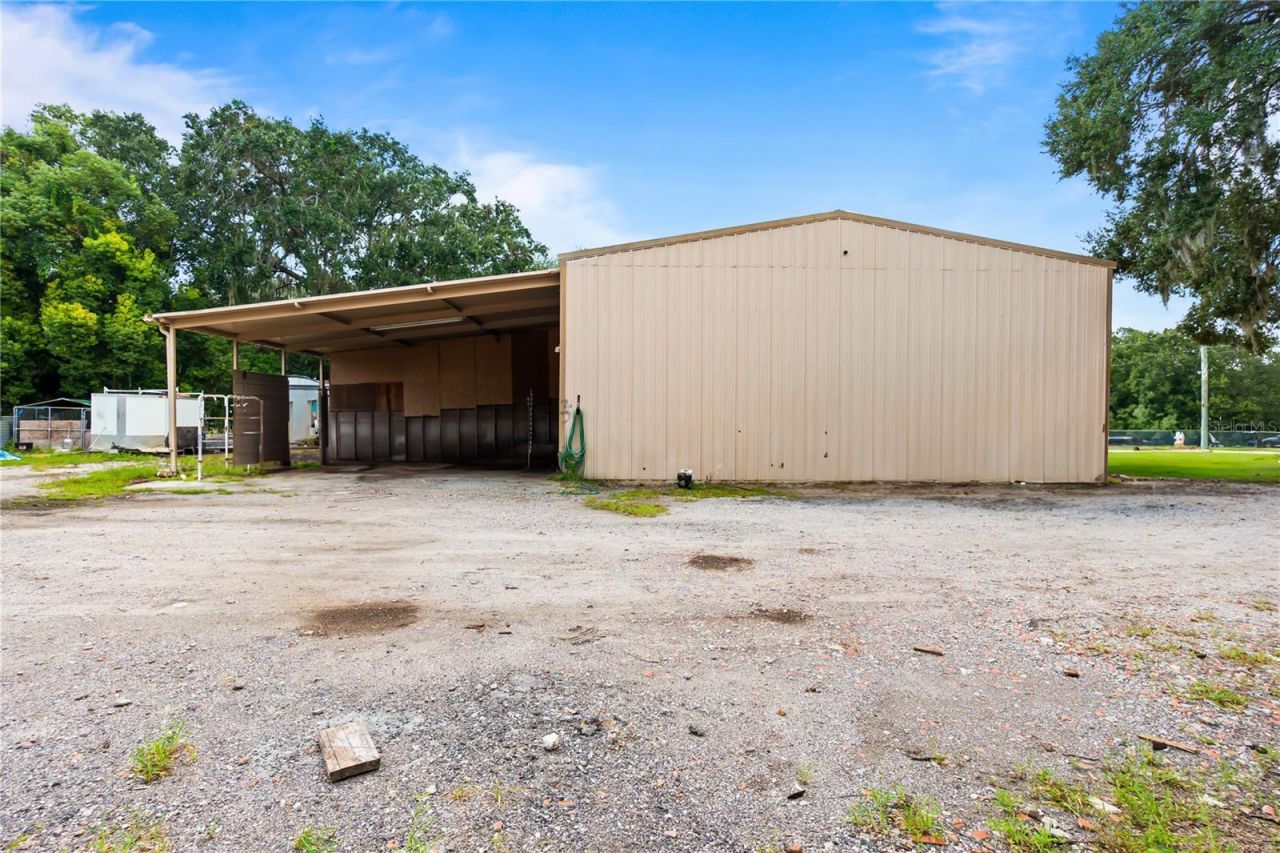 1049 E Myers Boulevard, Mascotte, FL 34753 Photo