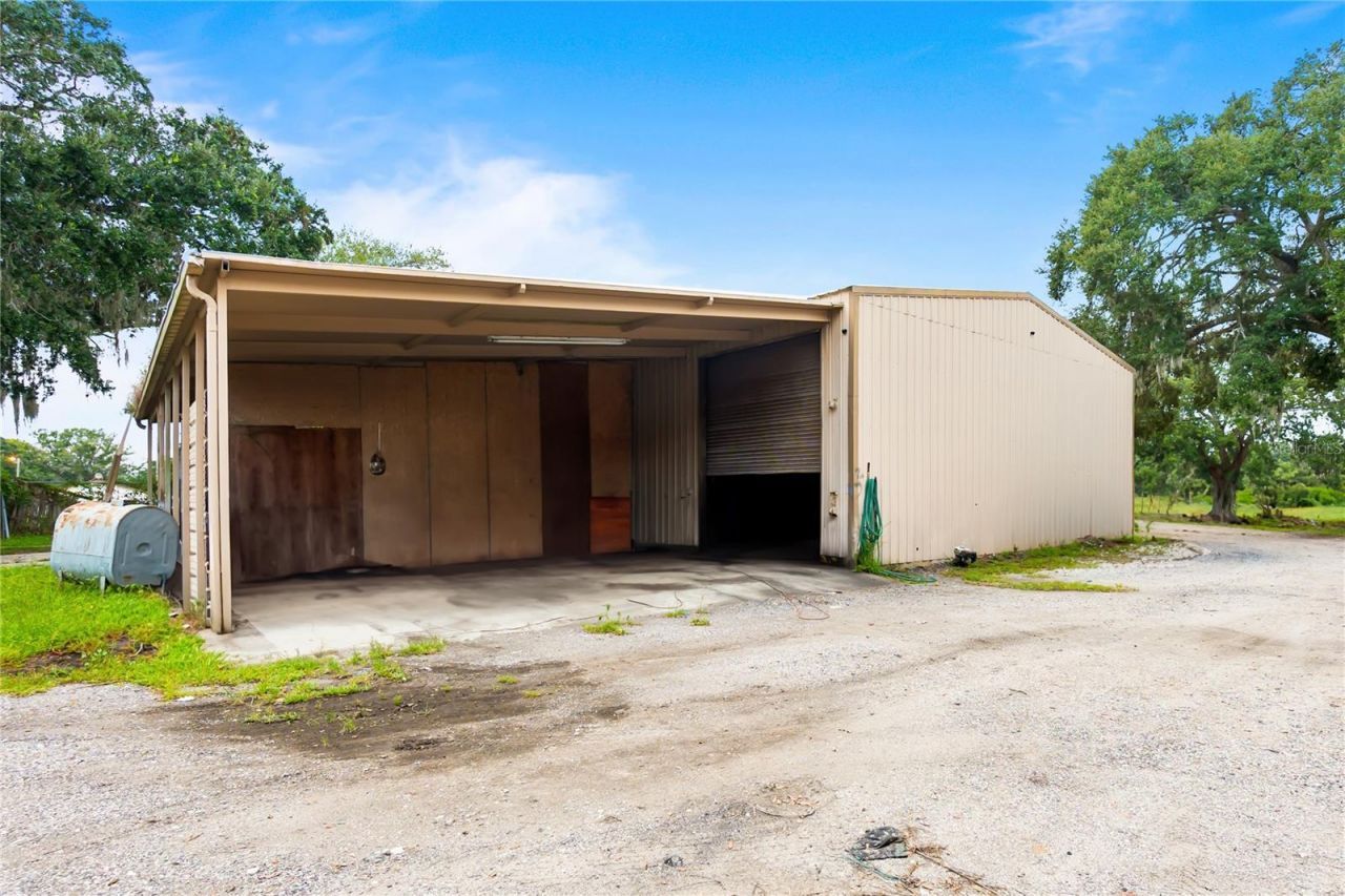 1049 E Myers Boulevard, Mascotte, FL 34753 Photo