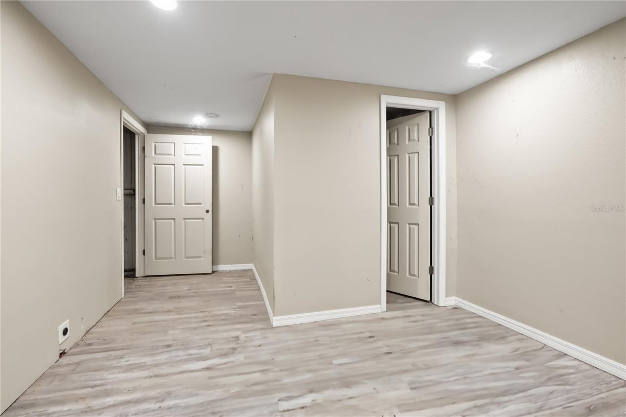 1049 E Myers Boulevard, Mascotte, FL 34753 Photo