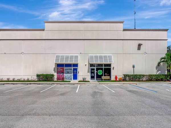 679 NW Enterprise Drive, Unit 102, Port St. Lucie, FL 34986