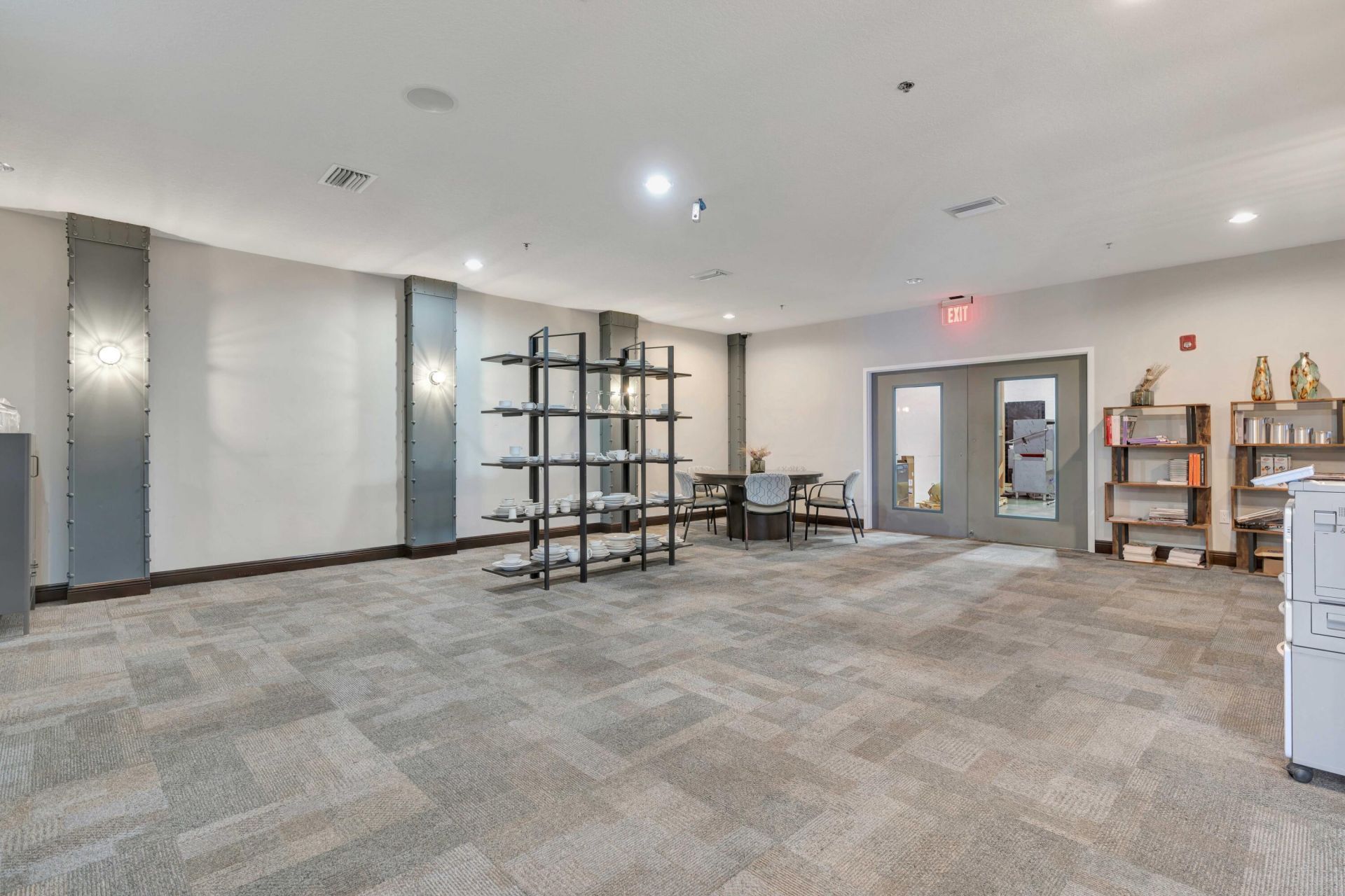 679 NW Enterprise Drive, Unit 102, Port Saint Lucie, FL 34986 Photo