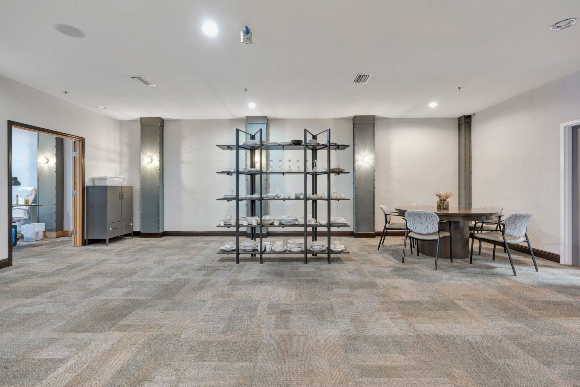 679 NW Enterprise Drive, Unit 102, Port Saint Lucie, FL 34986 Photo