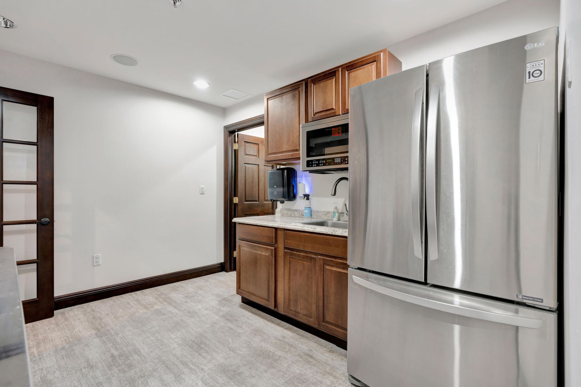 679 NW Enterprise Drive, Unit 102, Port Saint Lucie, FL 34986 Photo