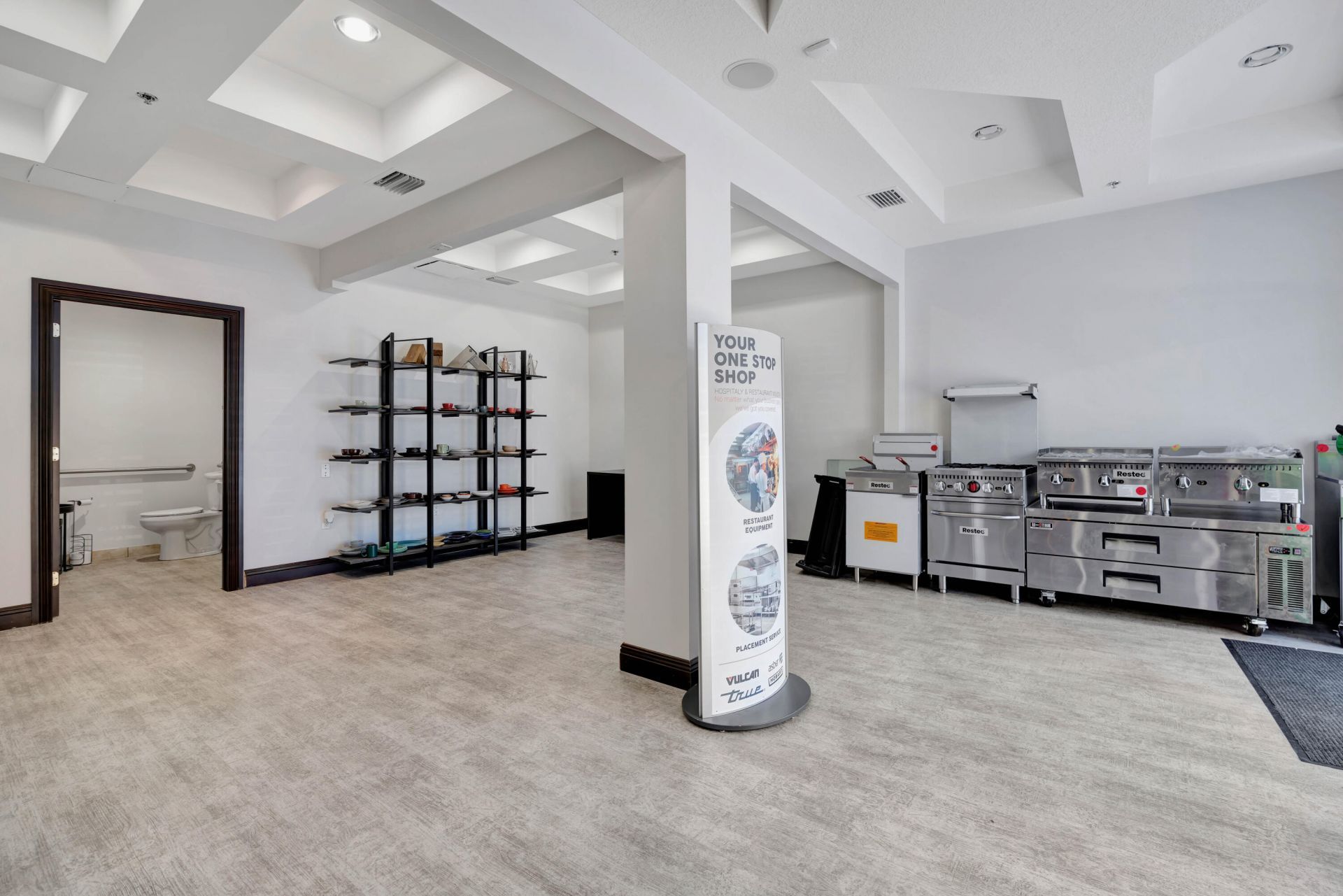 679 NW Enterprise Drive, Unit 102, Port Saint Lucie, FL 34986 Photo