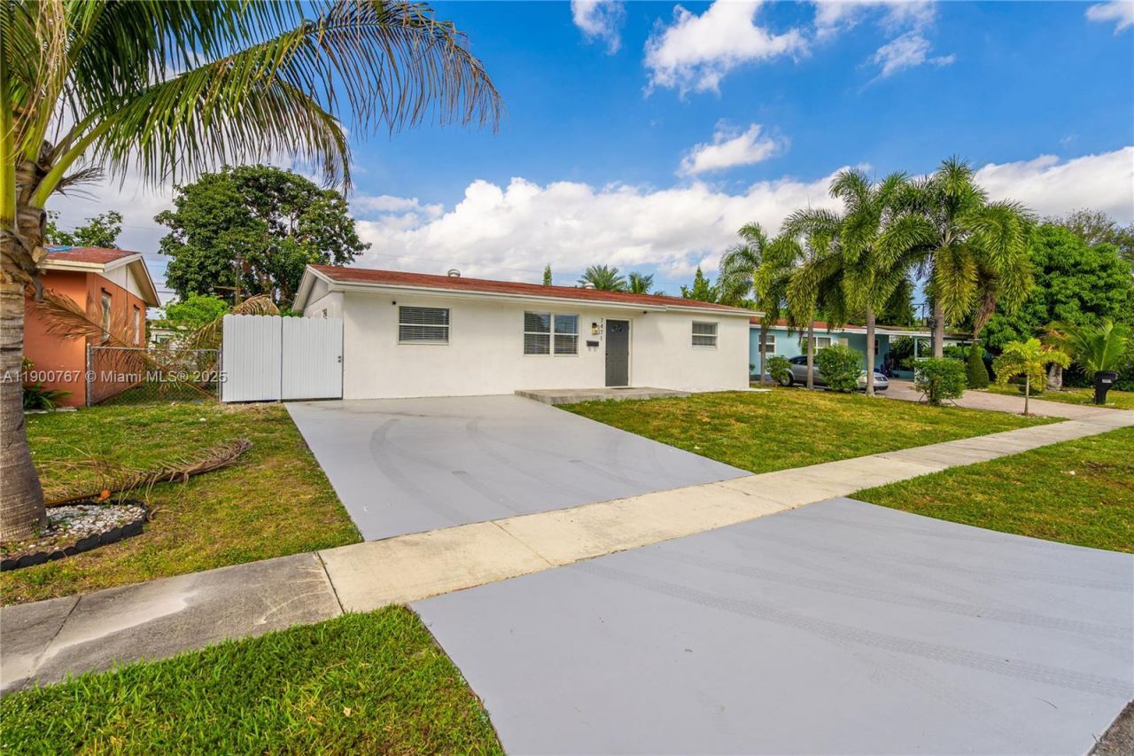 7471 Hope St, Hollywood, FL 33024 Photo