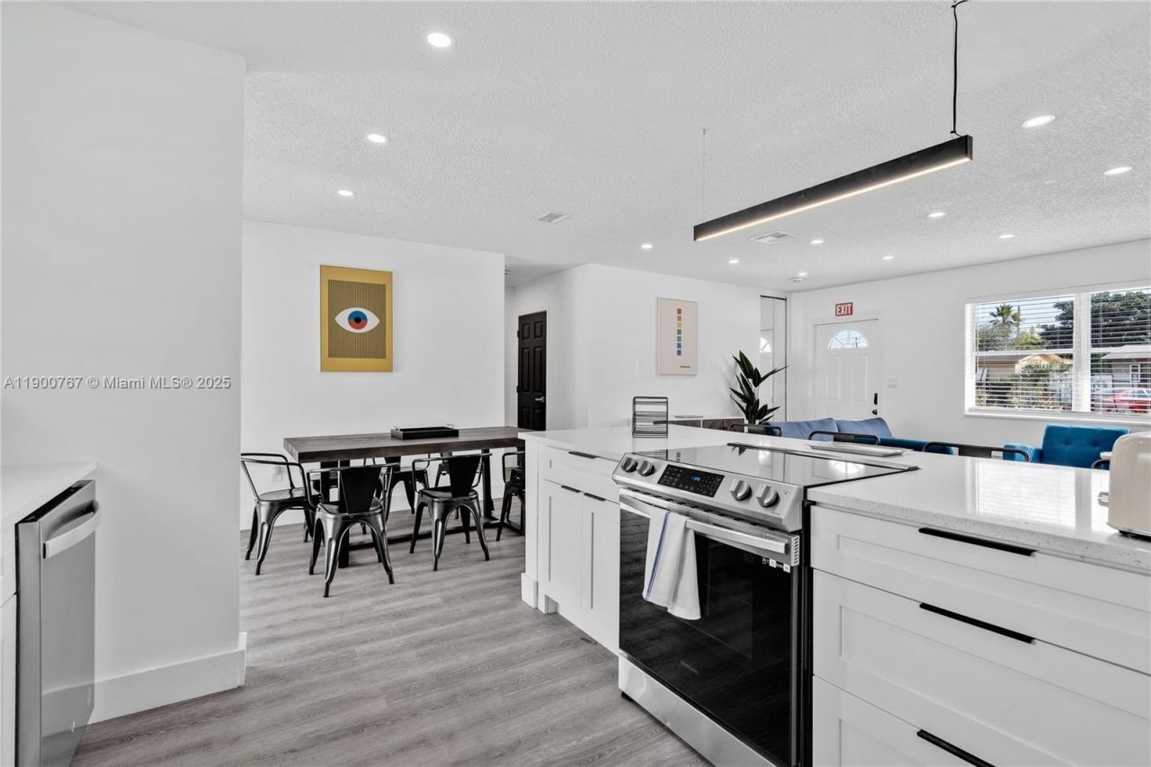 7471 Hope St, Hollywood, FL 33024 Photo