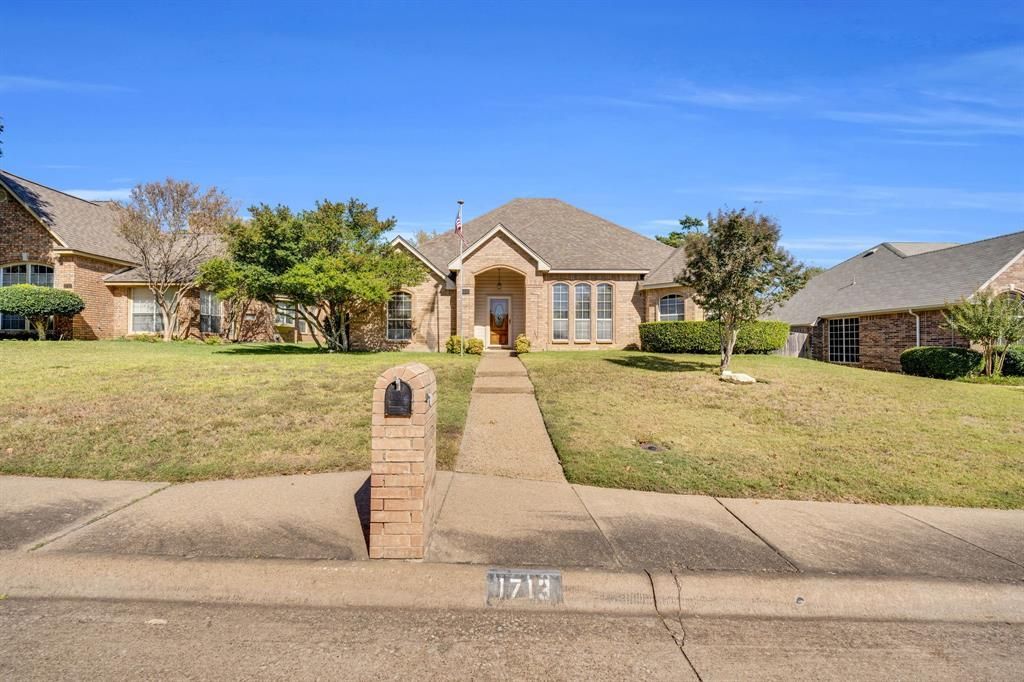 1713 Turtle Point Drive, Desoto, TX 75115 Main Photo