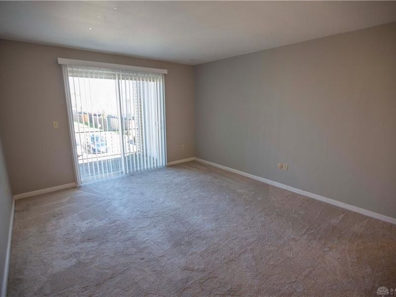 2223 Crew Circle, Dayton, OH 45439 Photo 12