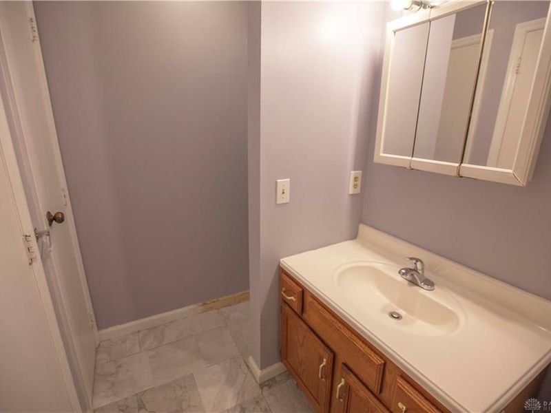 2223 Crew Circle, Dayton, OH 45439 Photo 21