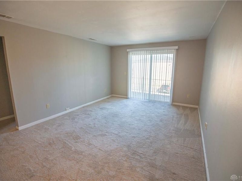 2223 Crew Circle, Dayton, OH 45439 Photo 6