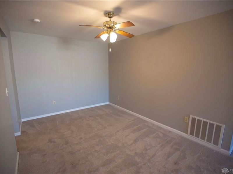 2223 Crew Circle, Dayton, OH 45439 Photo 7