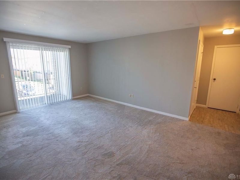 2223 Crew Circle, Dayton, OH 45439 Photo 8