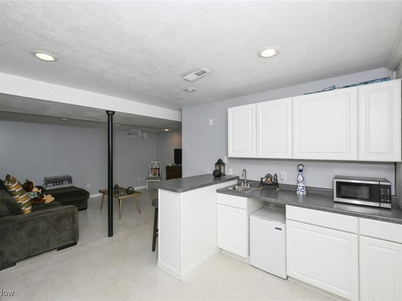 1139 Glencove Commons Drive, Brunswick, OH 44212 Photo 19