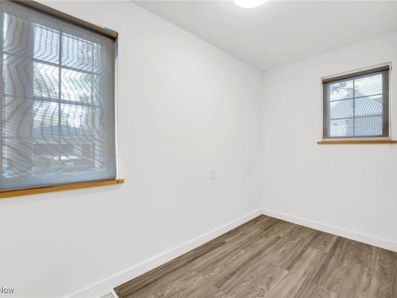 3109 Hancock Avenue, Cleveland, OH 44113 Photo 18