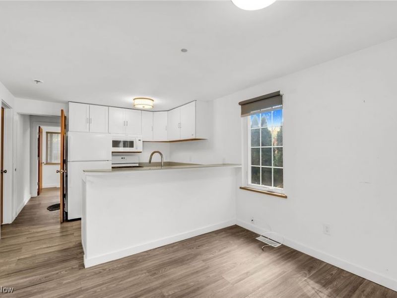 3109 Hancock Avenue, Cleveland, OH 44113 Photo 7