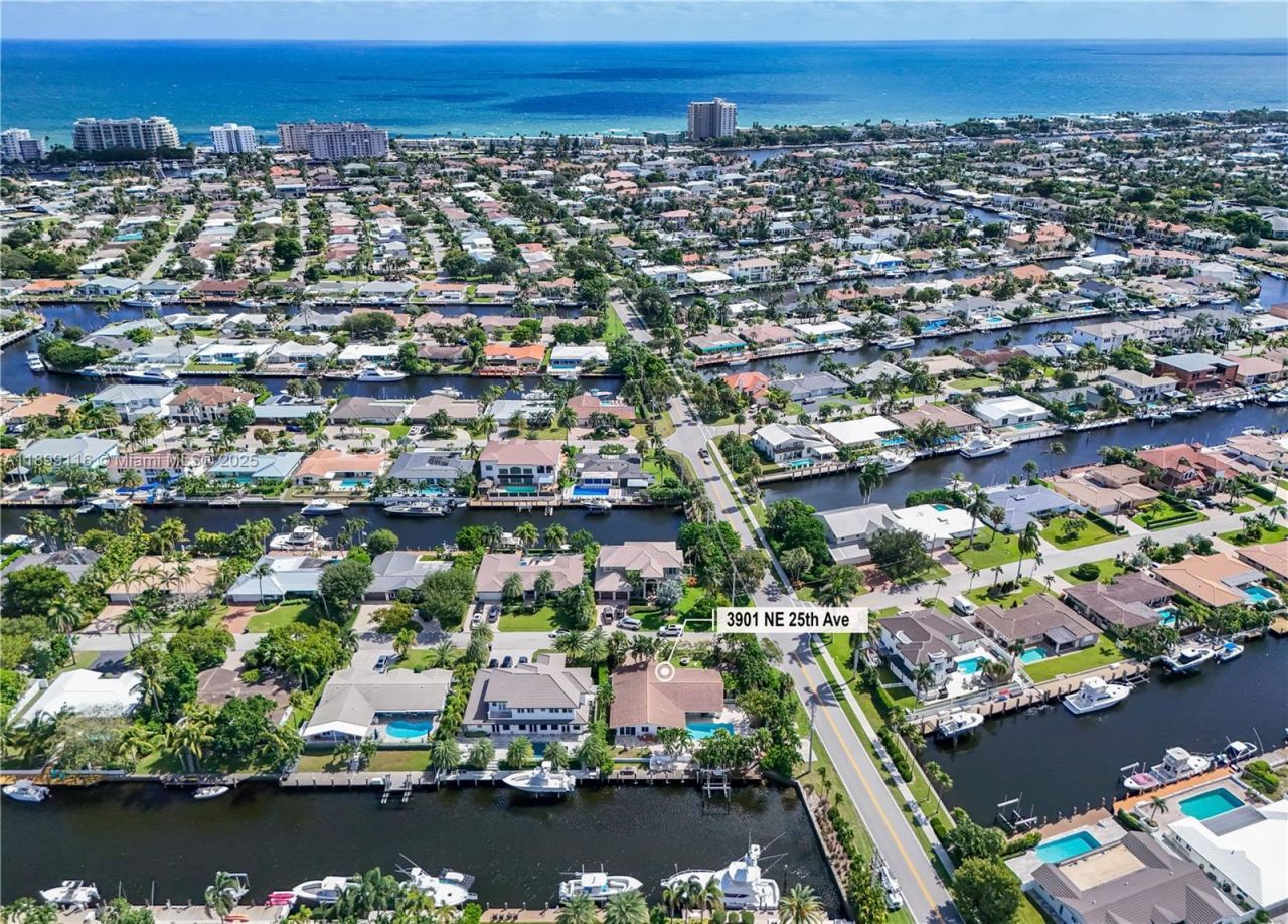 3901 NE 25th Ave, Lighthouse Point, FL 33064 Photo