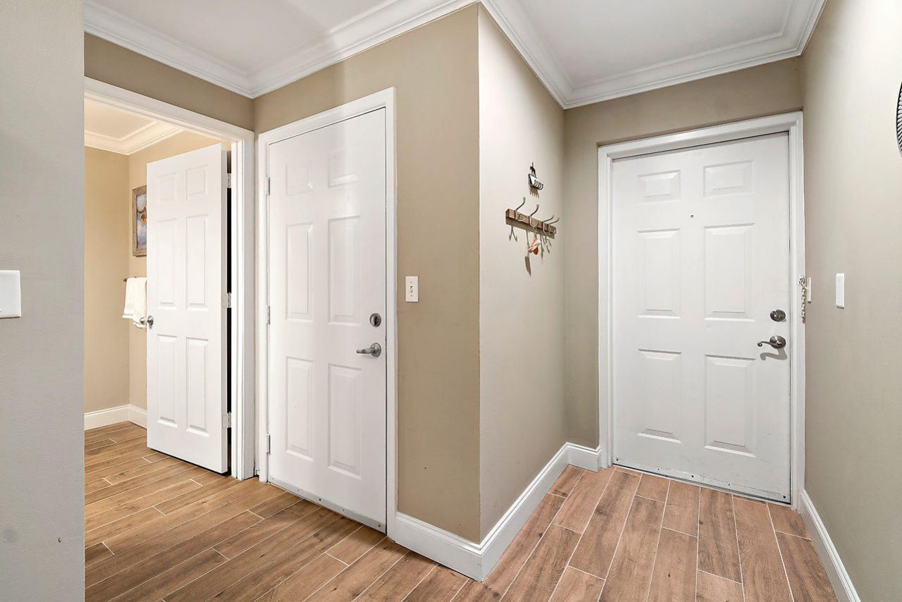 11765 Saint Andrews Place, Unit 105, Wellington, FL 33414 Photo