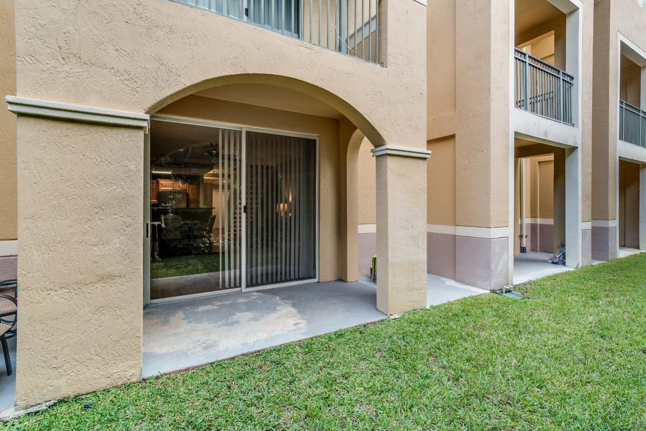 11765 Saint Andrews Place, Unit 105, Wellington, FL 33414 Photo