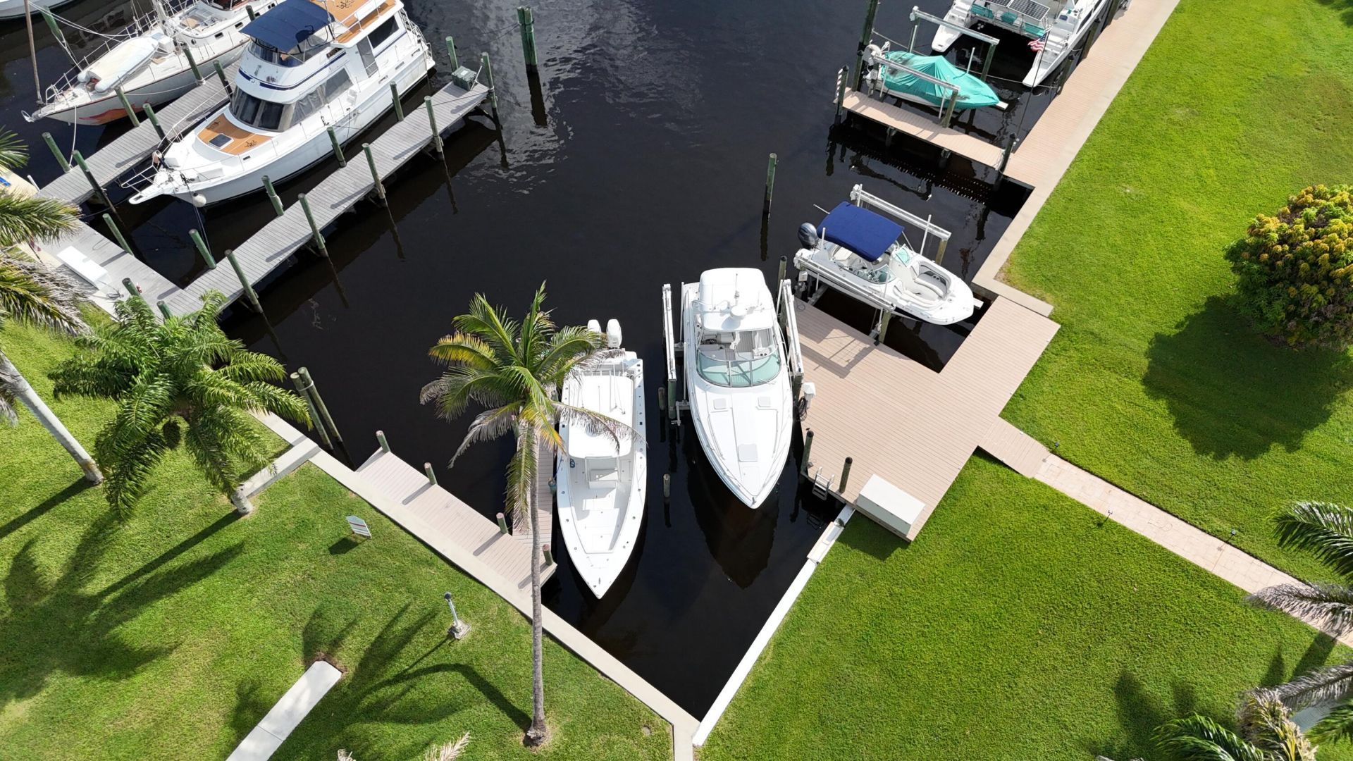 2807 NW St Lucie Lane, Stuart, FL 34994 Photo