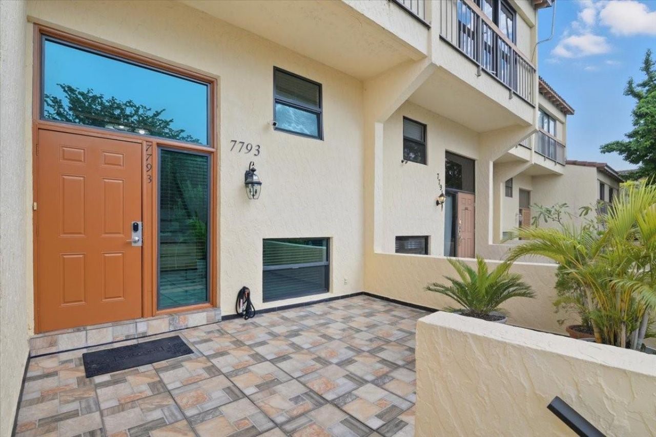 7793 Grande St, Unit 7793, Sunrise, FL 33351 Photo