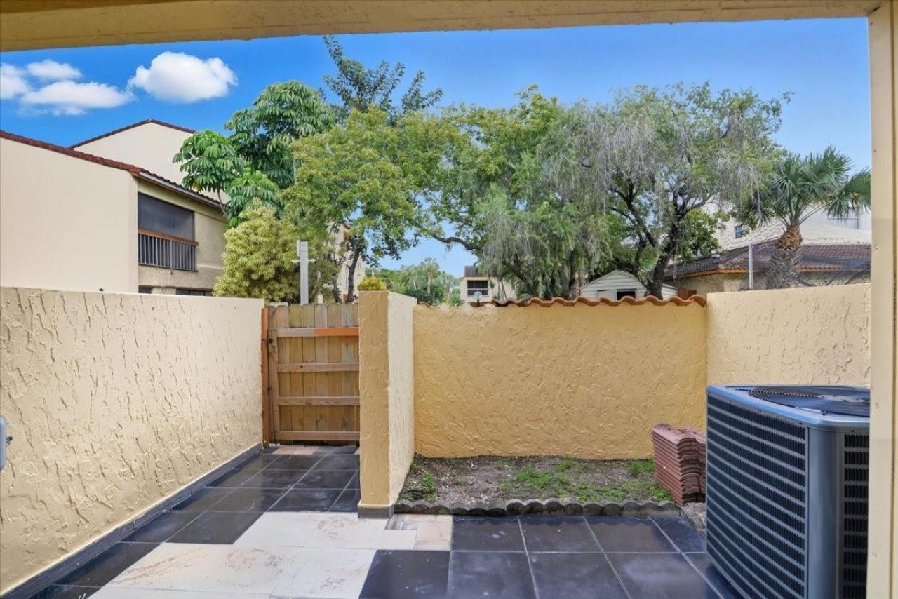 7793 Grande St, Unit 7793, Sunrise, FL 33351 Photo