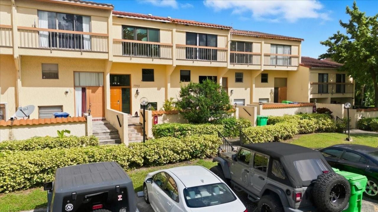 7793 Grande St, Unit 7793, Sunrise, FL 33351 Photo