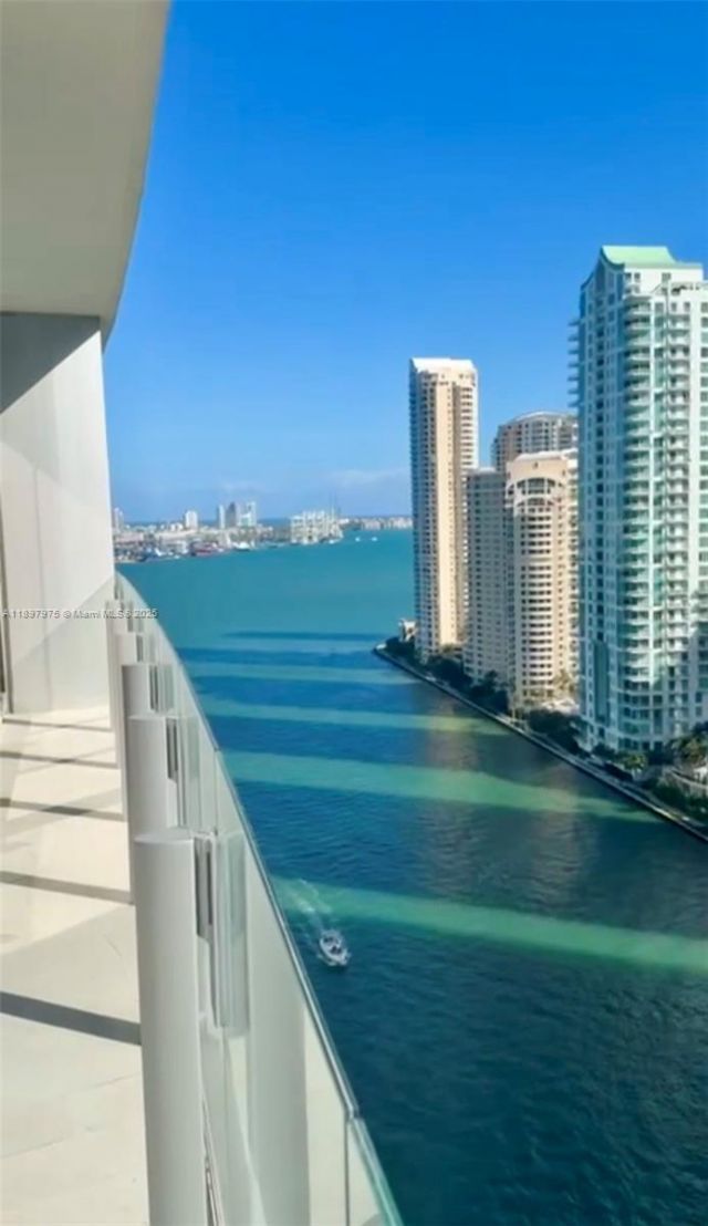 300 Biscayne Blvd Way, Unit 2306, Miami, FL 33131 Photo